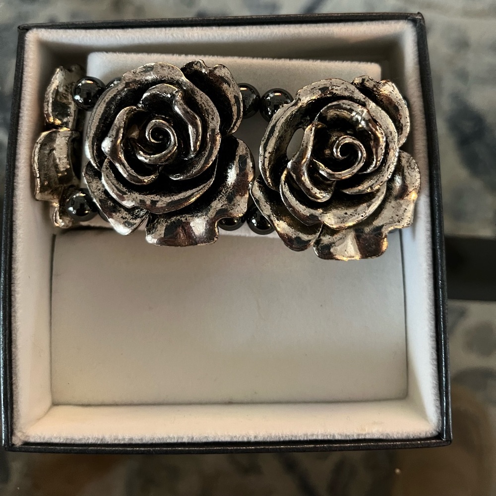 Equilibrium Bracelet.